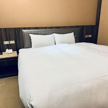 友愛京賞國際大飯店 Yoai Jing Shang Hotel Kaohsiung Luaran gambar